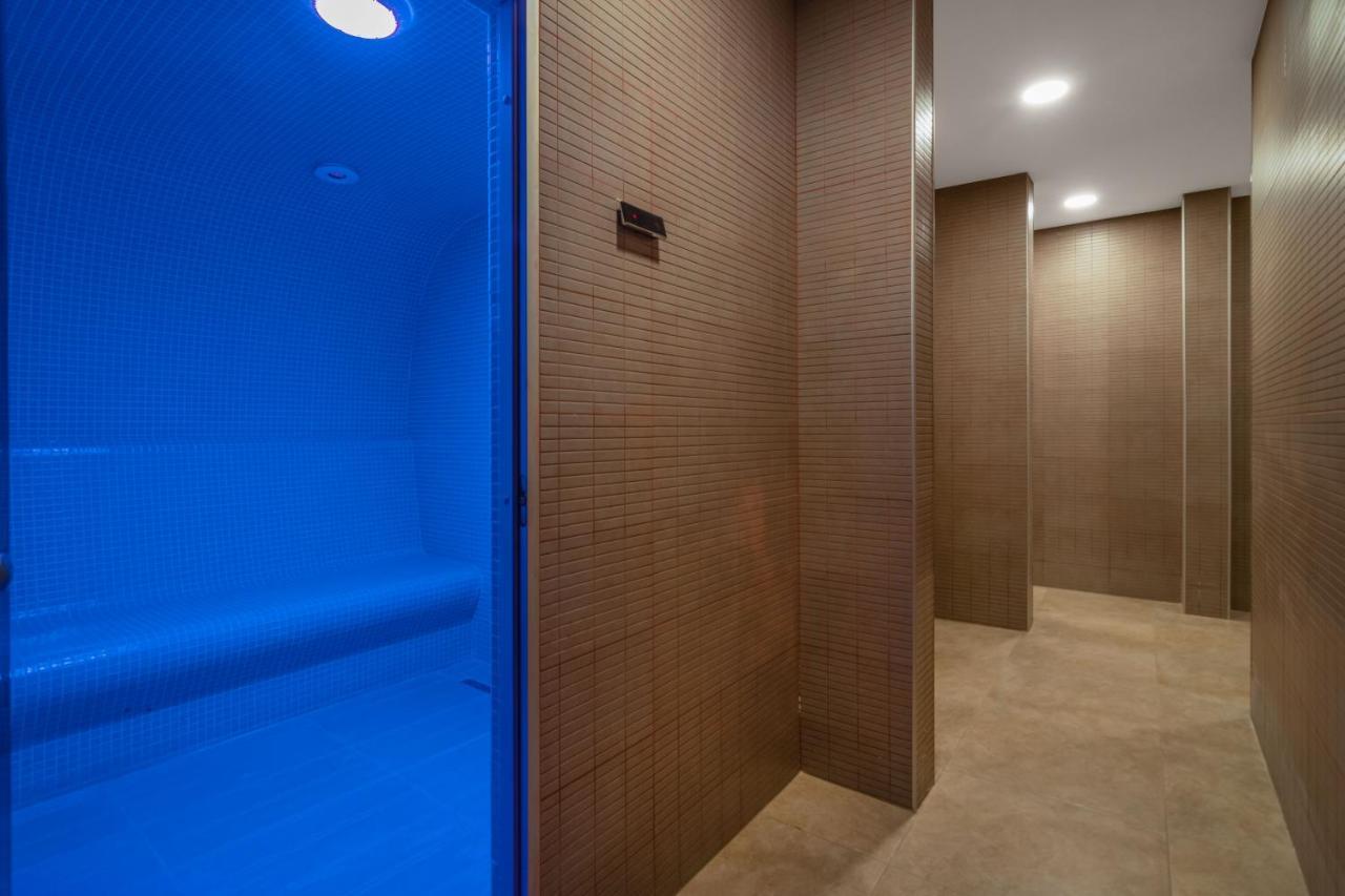 Hotel Alexandria Szaguramo Kültér fotó