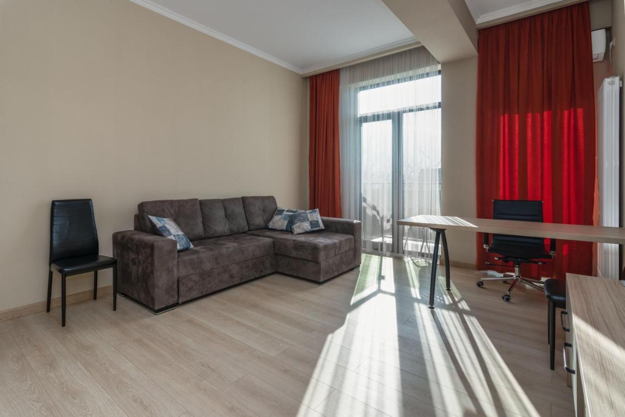 Hotel Alexandria Szaguramo Kültér fotó
