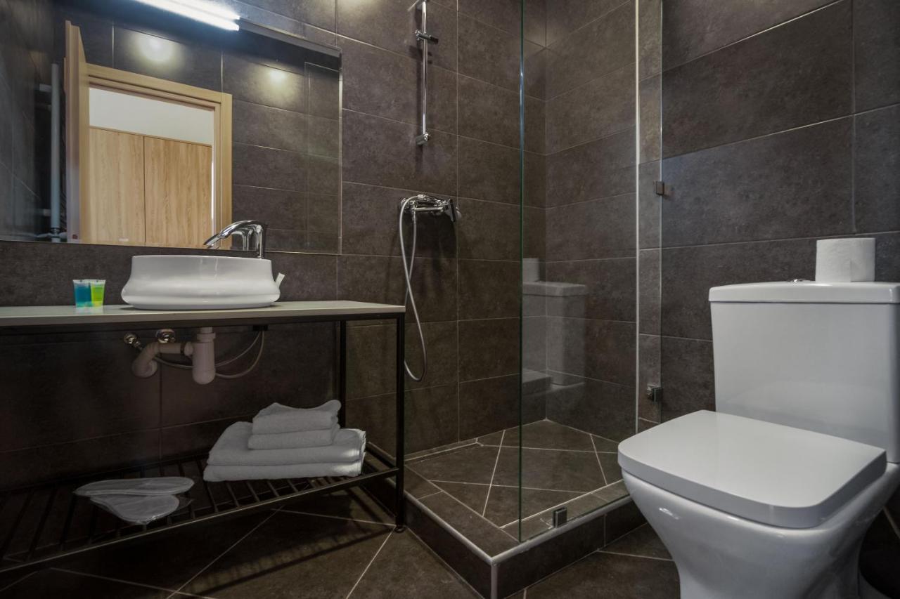 Hotel Alexandria Szaguramo Kültér fotó