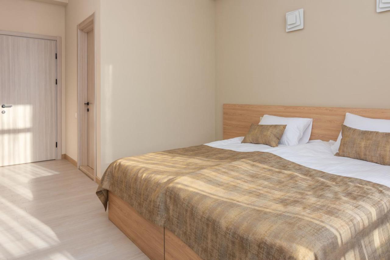 Hotel Alexandria Szaguramo Kültér fotó